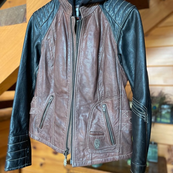 Harley-Davidson Brown and Black Leather Jacket - Picture 2 of 7